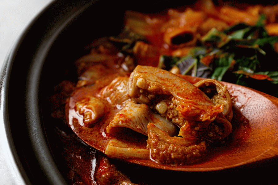 칼칼한 한우 대창전골 밀키트